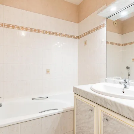 Apartment Les Sternes By Interhome *