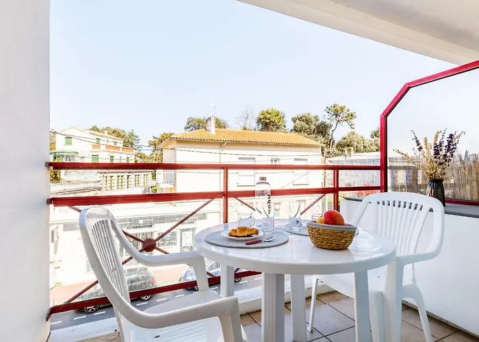 Les Sternes By Interhome * Ρουαγιάν