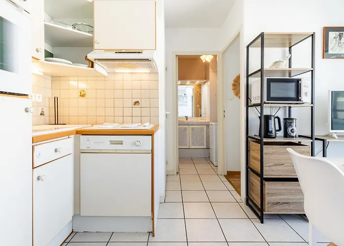 Les Sternes By Interhome